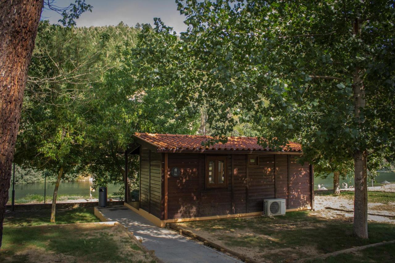 Xisto Camping Janeiro de Baixo Exterior foto